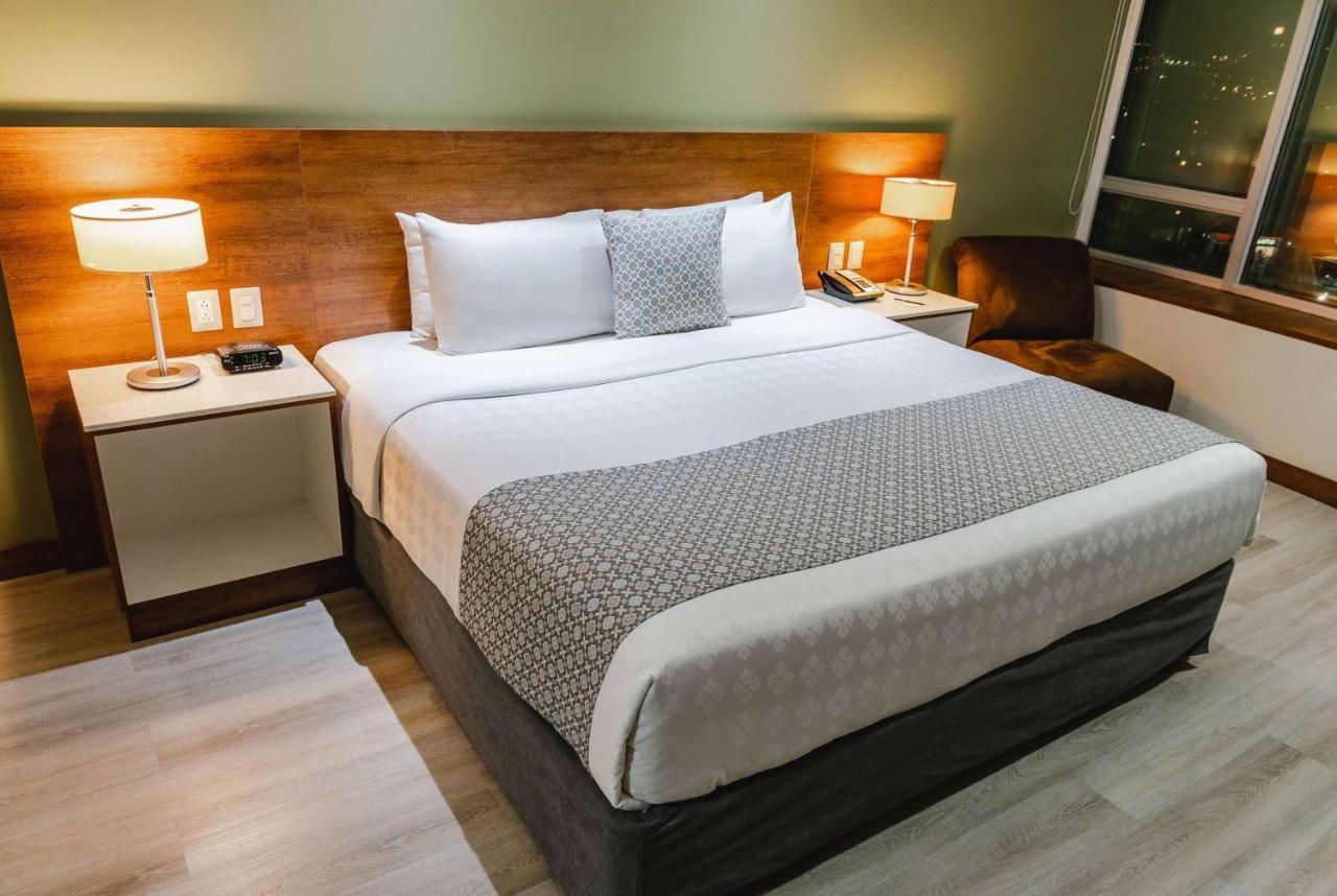 Wyndham Garden Hotel