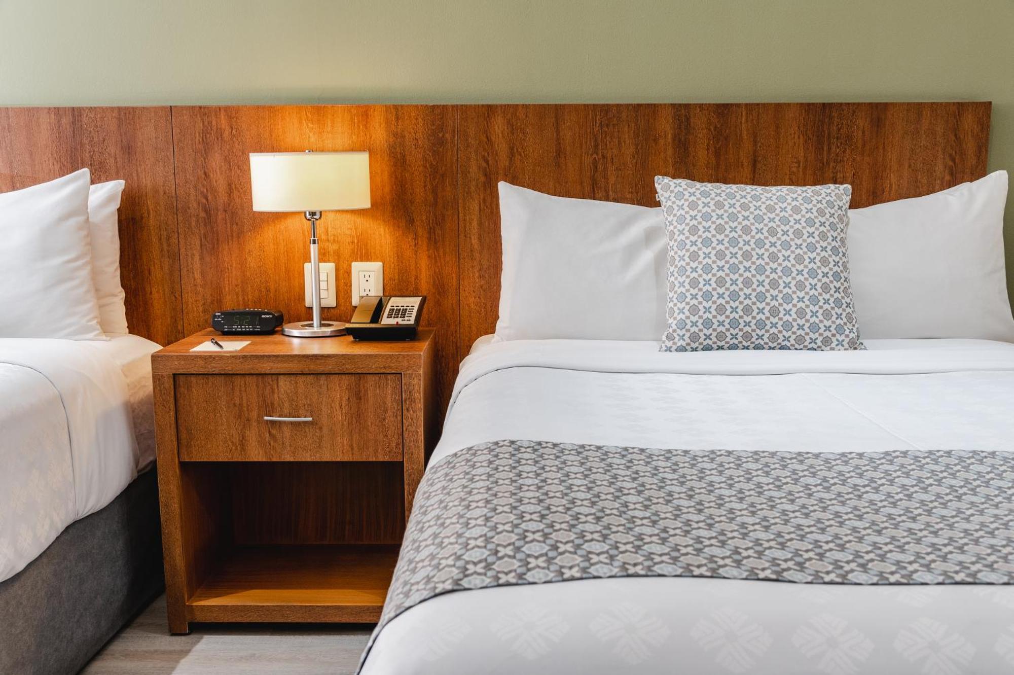 Hotel Wyndham Garden 4*