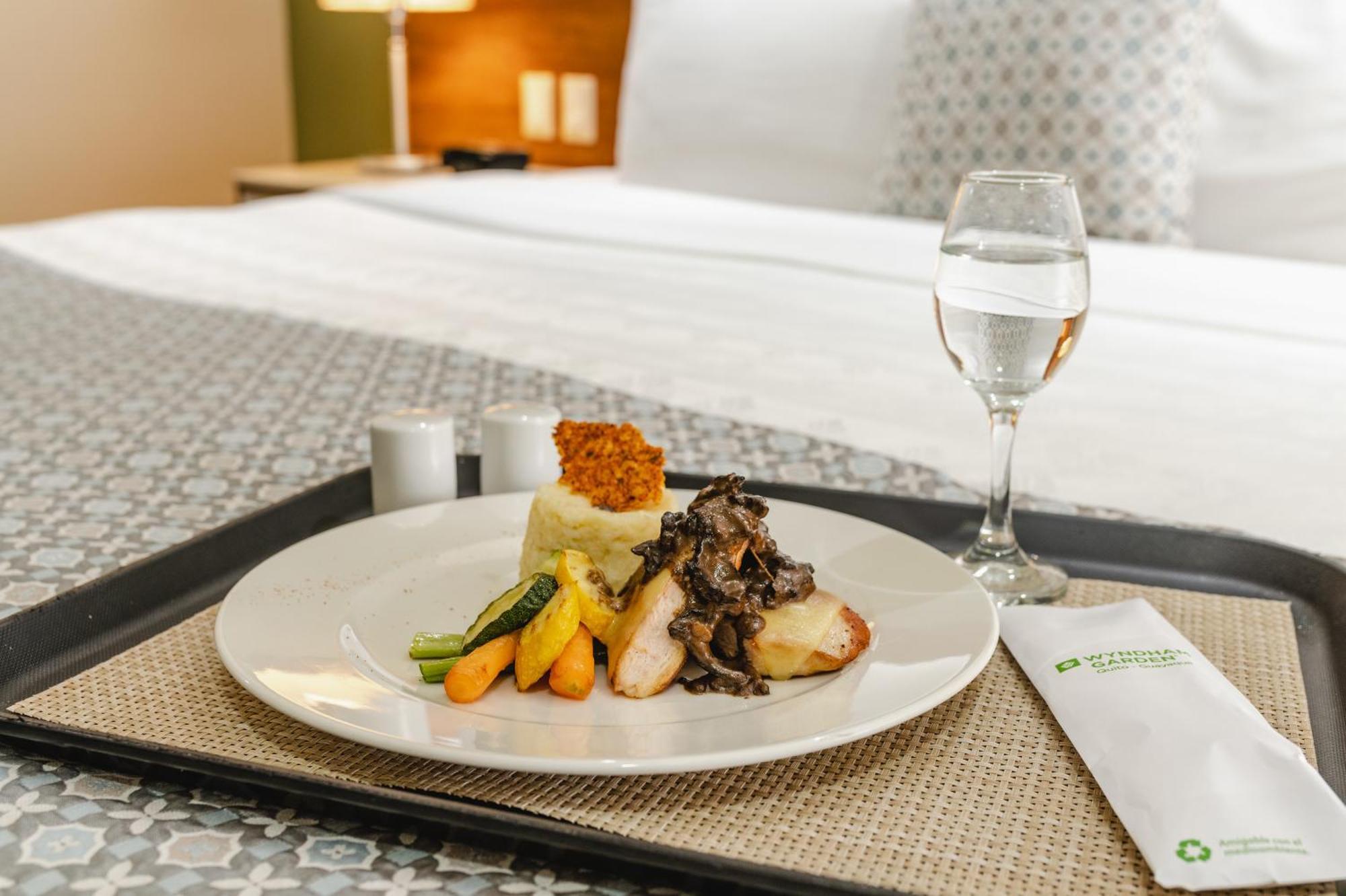 Wyndham Garden 4*