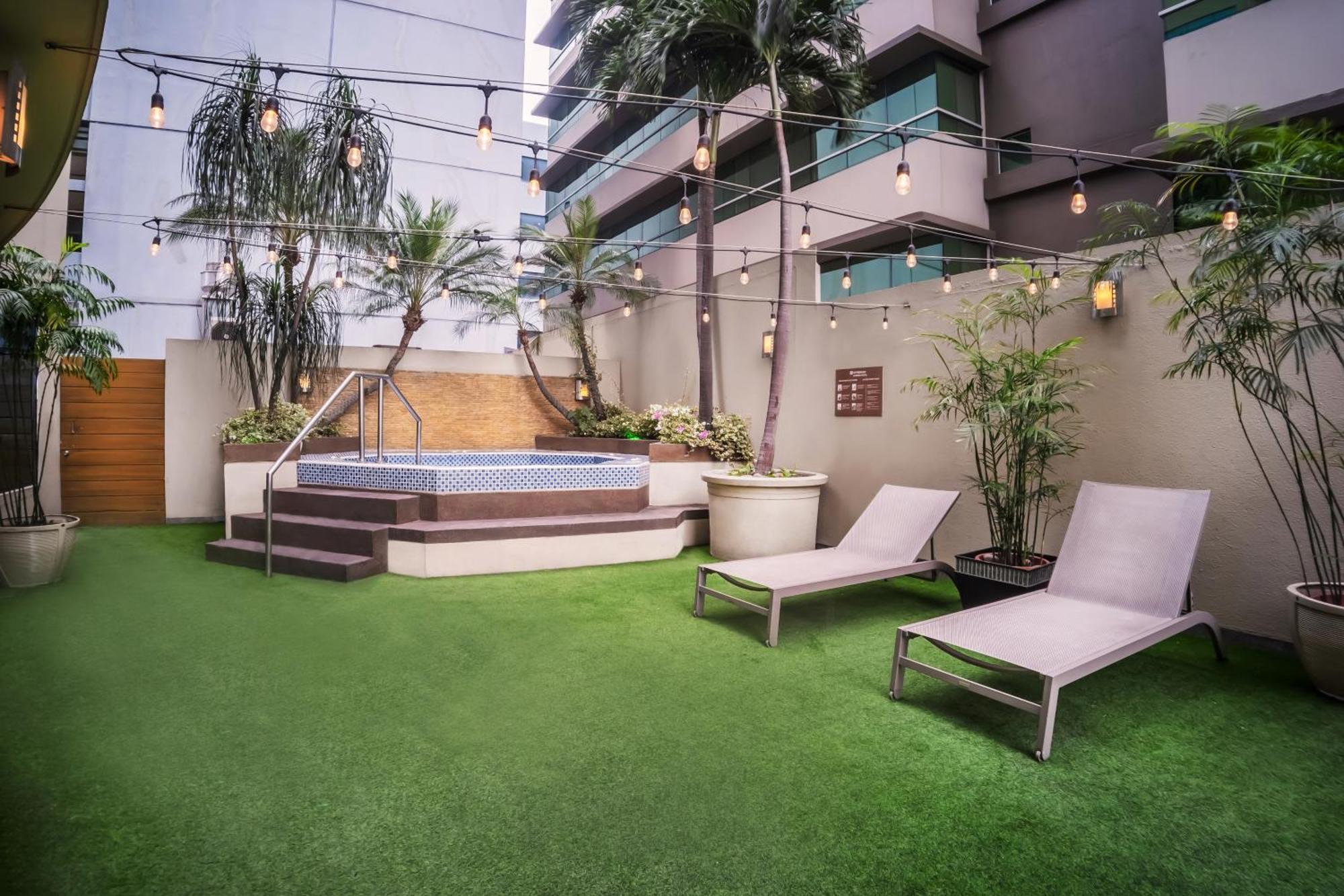 Wyndham Garden