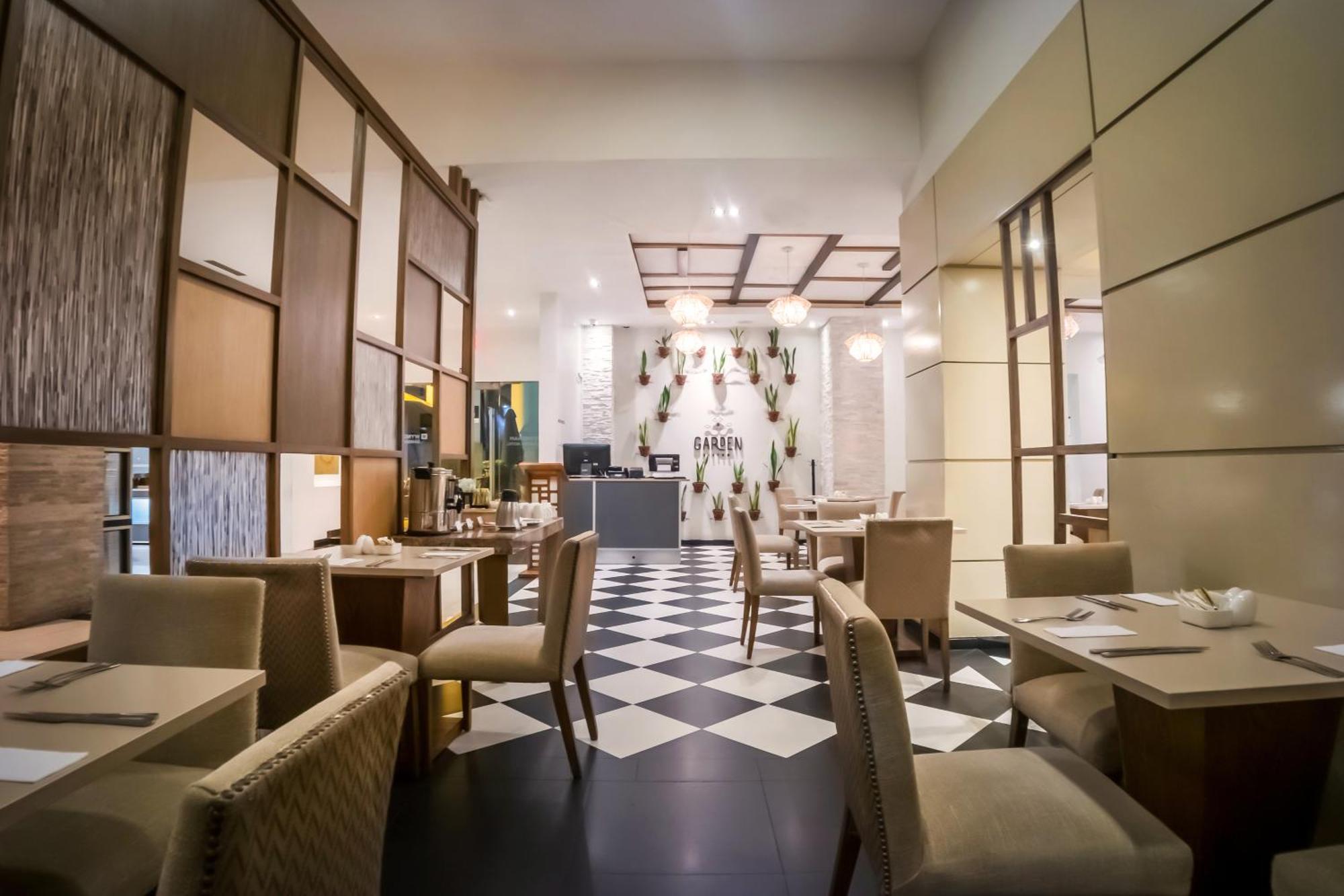 Wyndham Garden 酒店 4*